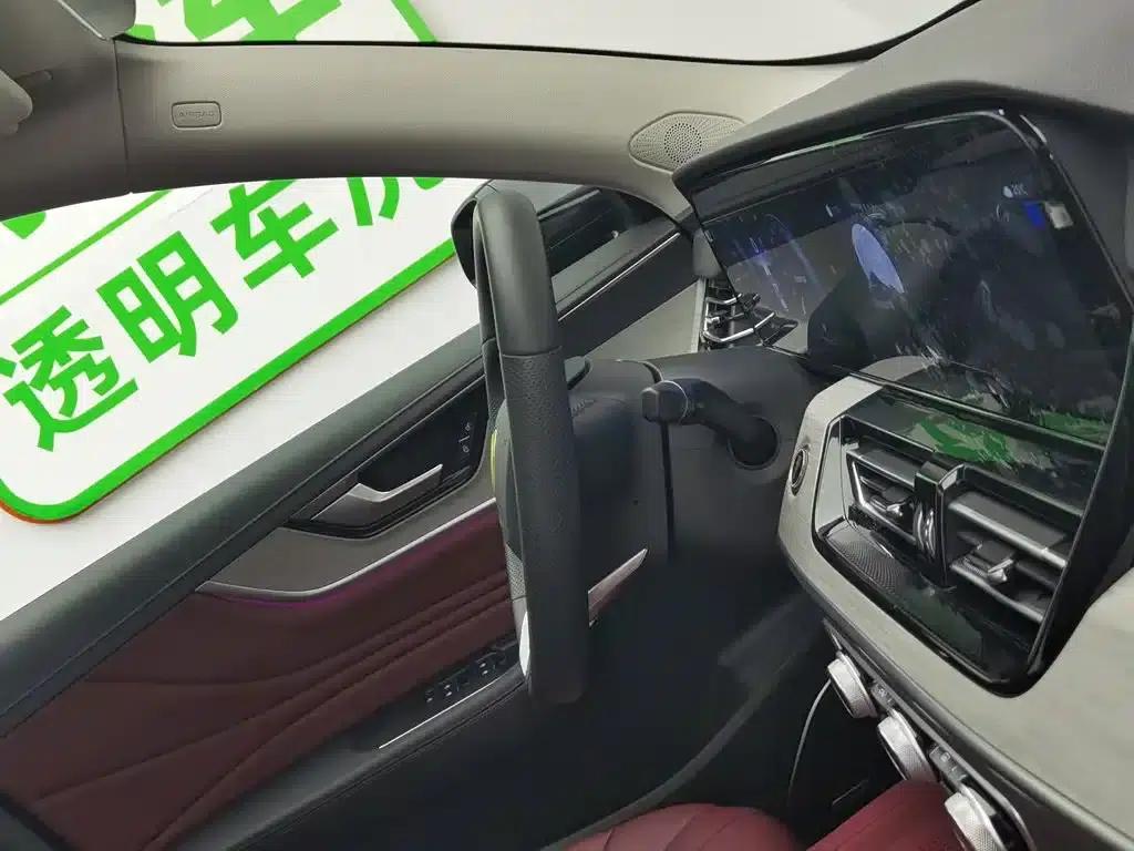 Hongqi HS5 2025 2.0T 2WD Flagship Pro Edition — миниатюра 22