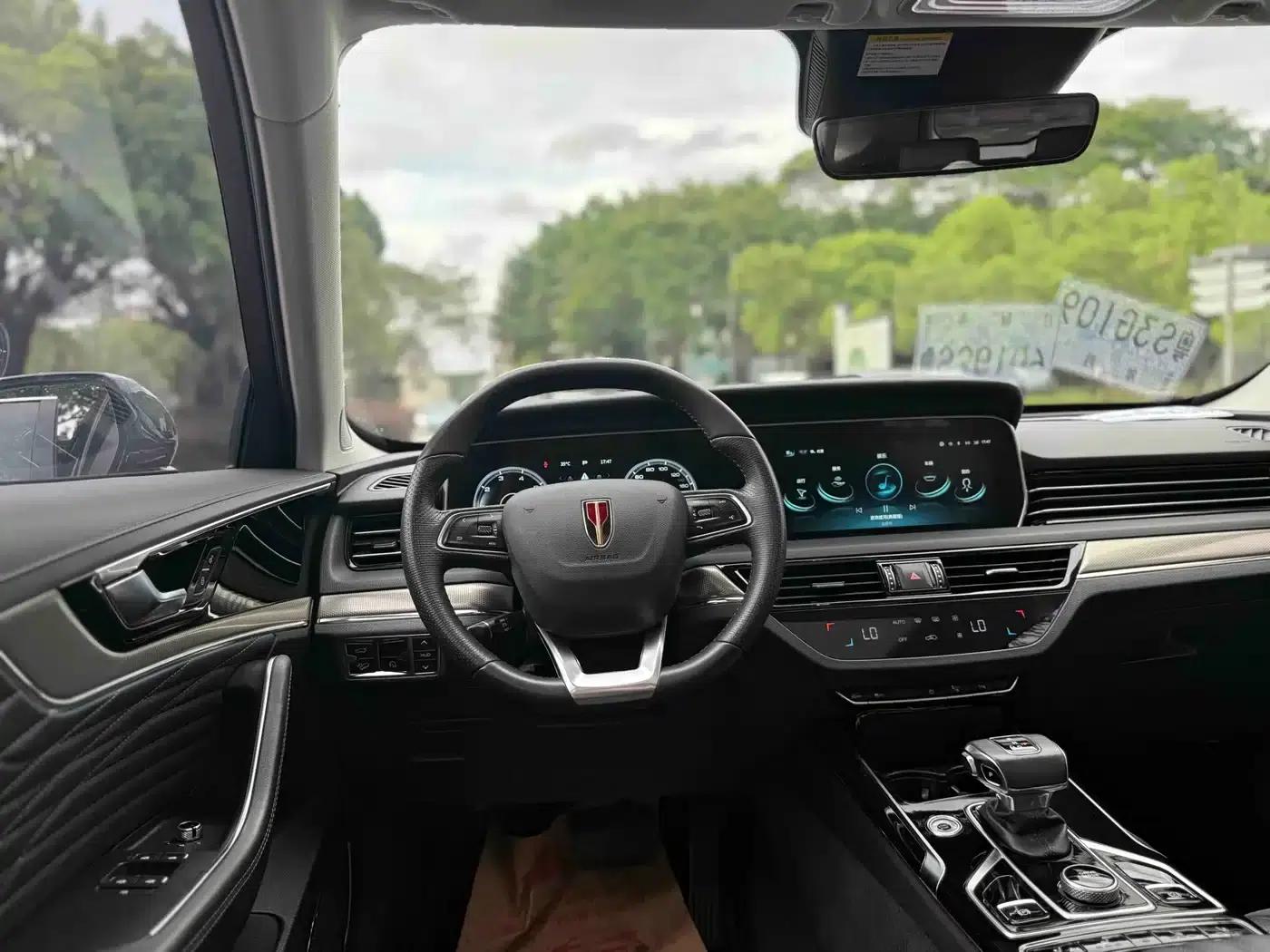 Hongqi HS5 2022 Facelift 2.0T Intelligent Flagship Edition — миниатюра 22