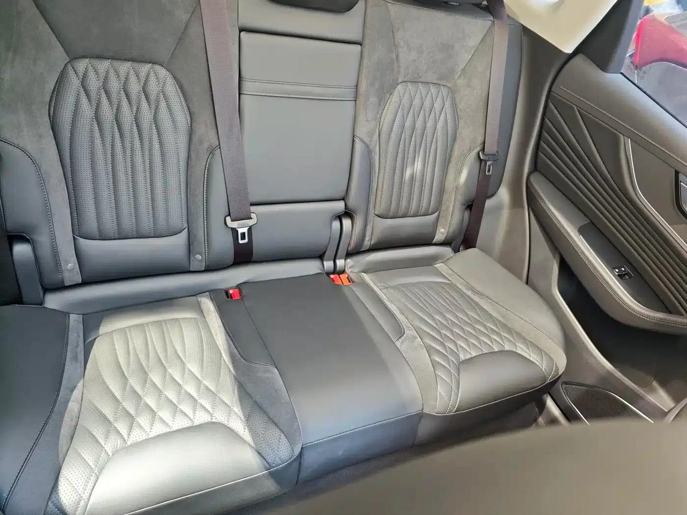 Hongqi HS5 2023 2.0T Qiyue Pro Edition — миниатюра 14