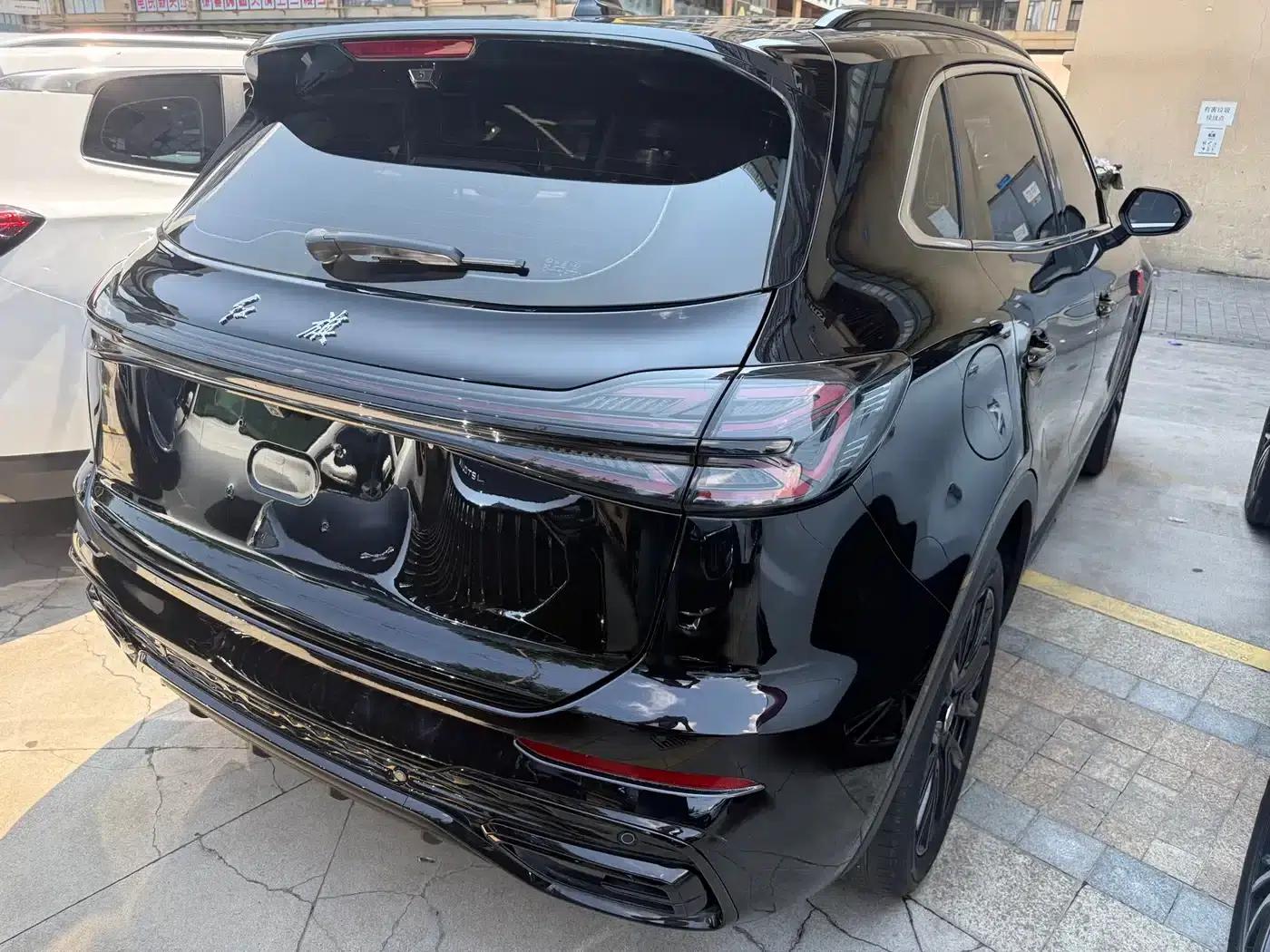 Hongqi HS5 2025 2.0T Two-Wheel Drive Xuan Ying Edition — миниатюра 16
