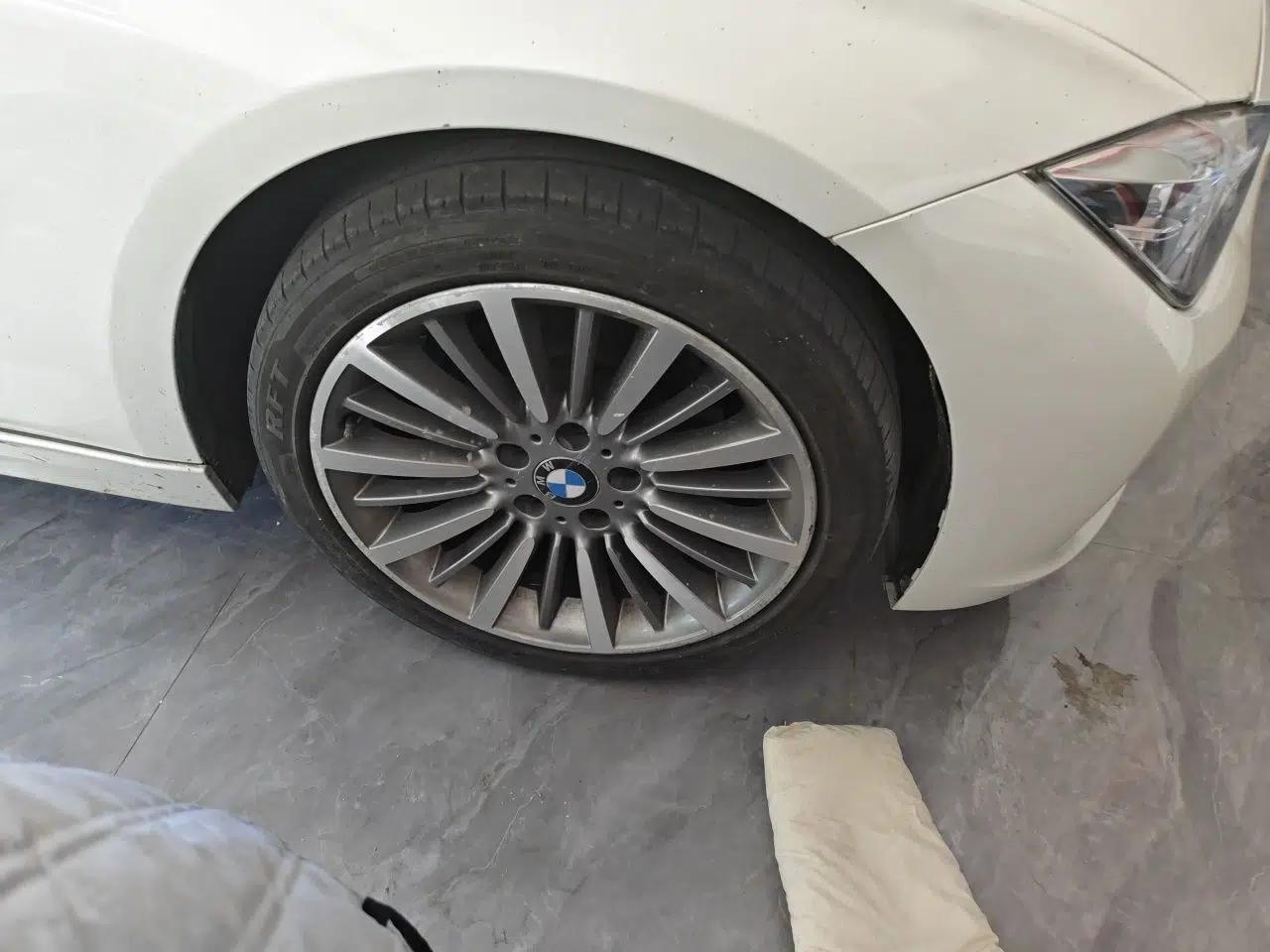 BMW 3 Series 2019 320Li Fashion Model — миниатюра 8