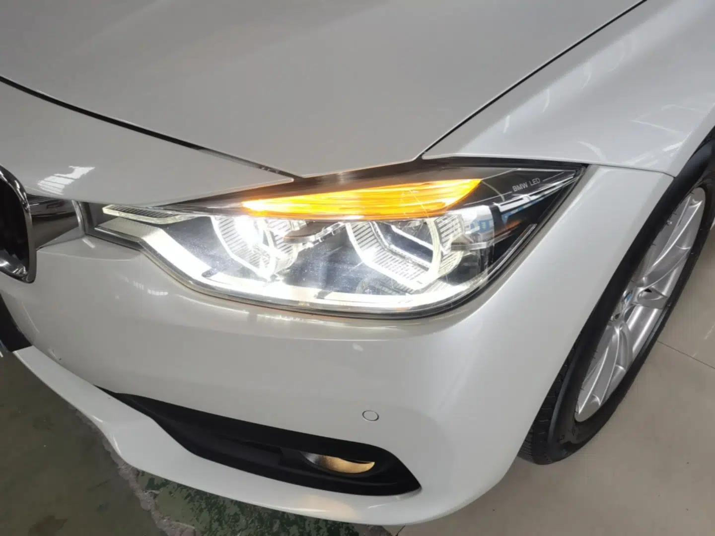 BMW 3 Series 2016 316i Fashion Model — миниатюра 8