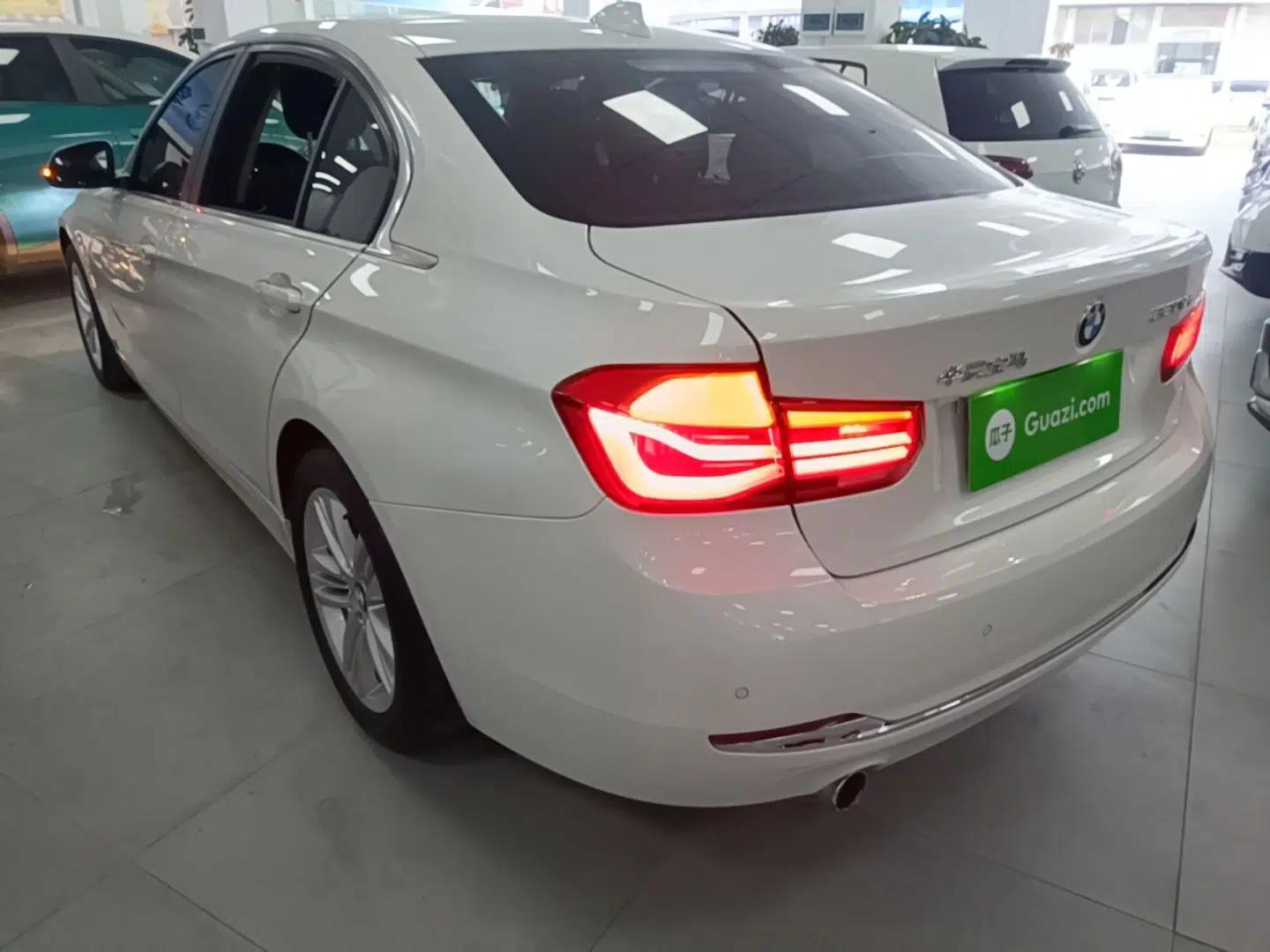 BMW 3 Series 2016 320Li Fashion Model — миниатюра 4