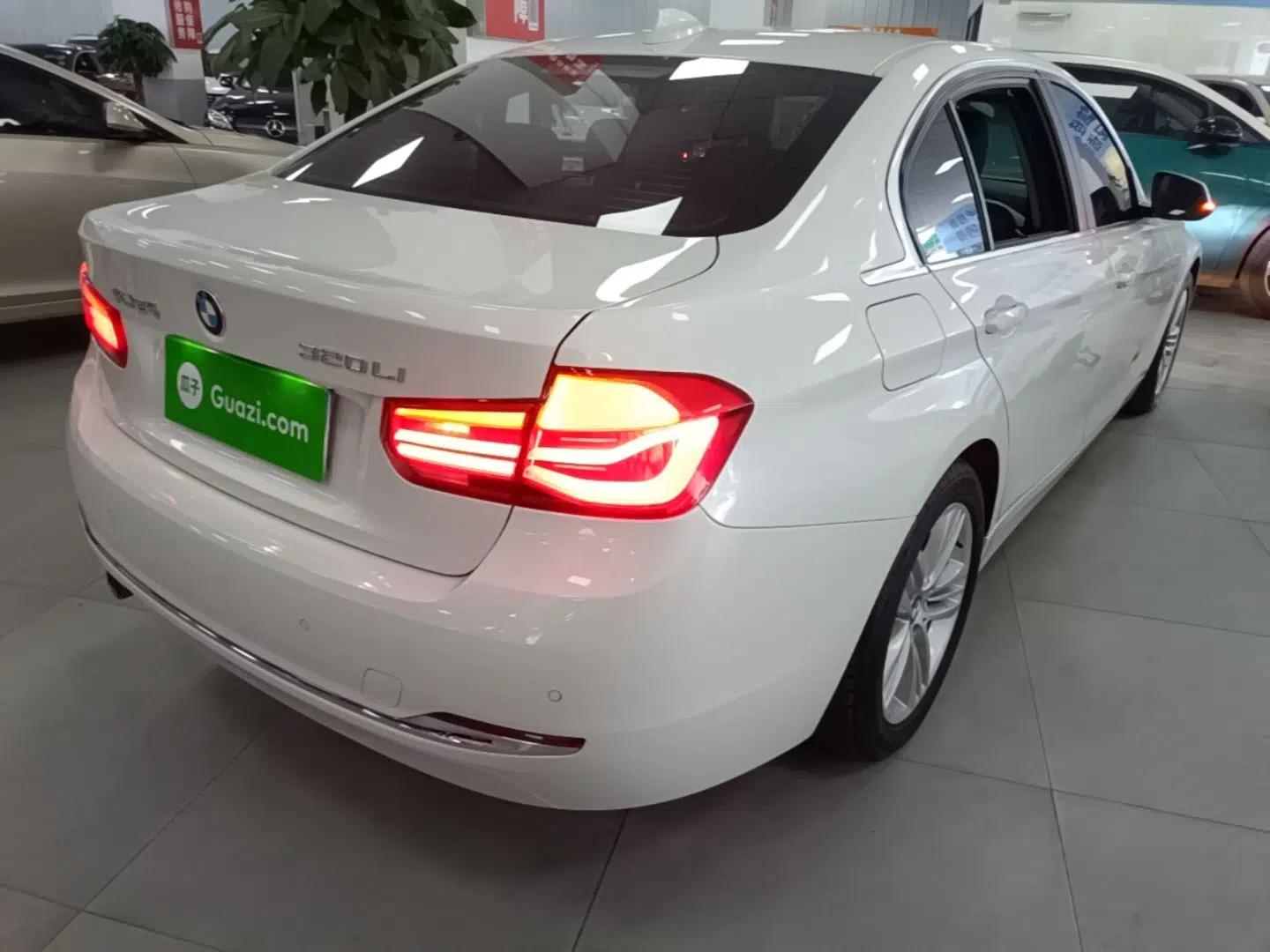 BMW 3 Series 2016 320Li Fashion Model — миниатюра 6