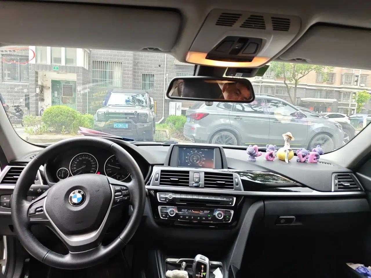 BMW 3 Series 2016 316i Fashion Model — миниатюра 18