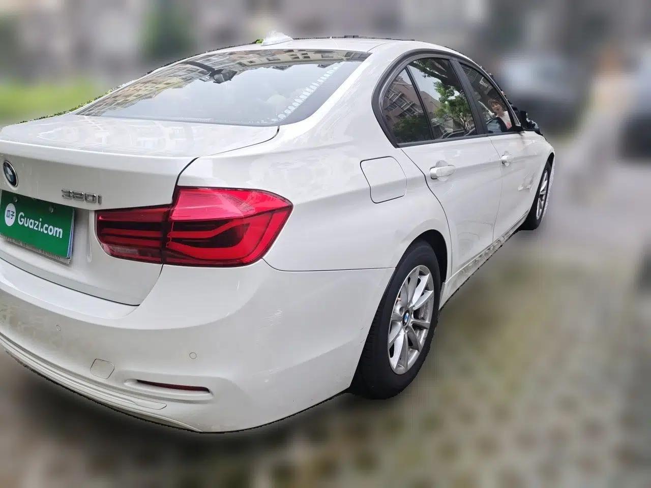 BMW 3 Series 2016 316i Fashion Model — миниатюра 6