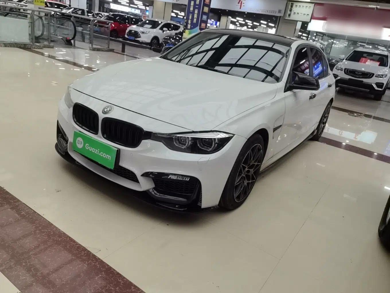 BMW 3 Series 2015 316Li Fashion Model — миниатюра 1