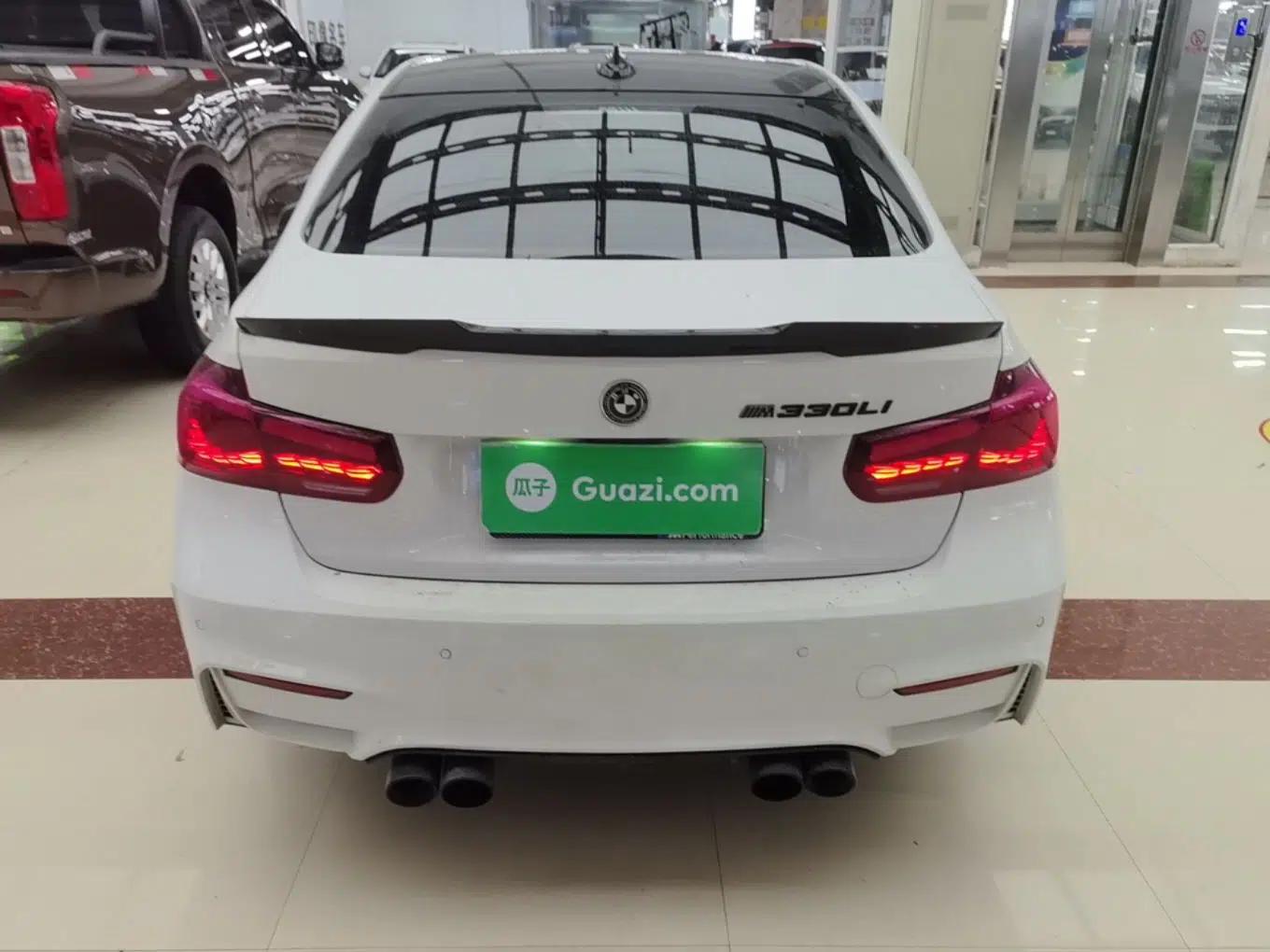 BMW 3 Series 2015 316Li Fashion Model — миниатюра 5