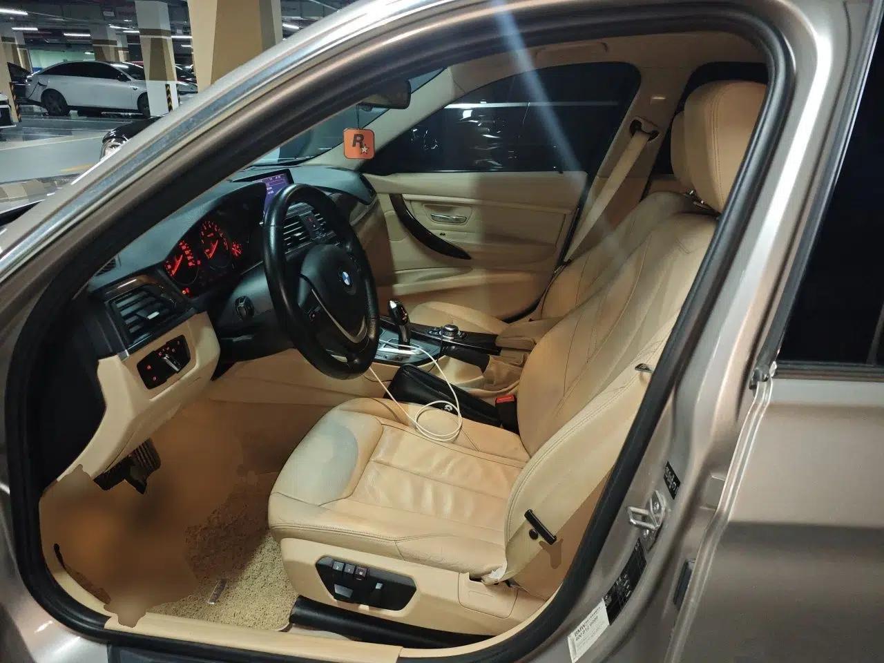 BMW 3 Series 2013 320Li Luxury Design Package — миниатюра 15