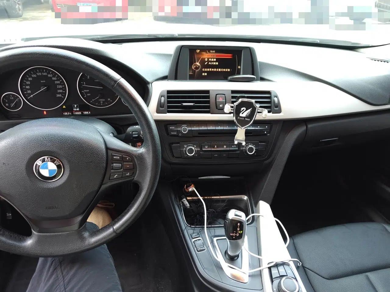BMW 3 Series 2015 316i Active Edition — миниатюра 13
