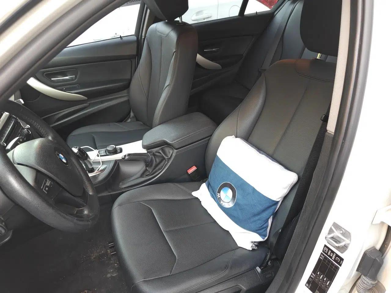 BMW 3 Series 2015 316i Active Edition — миниатюра 15