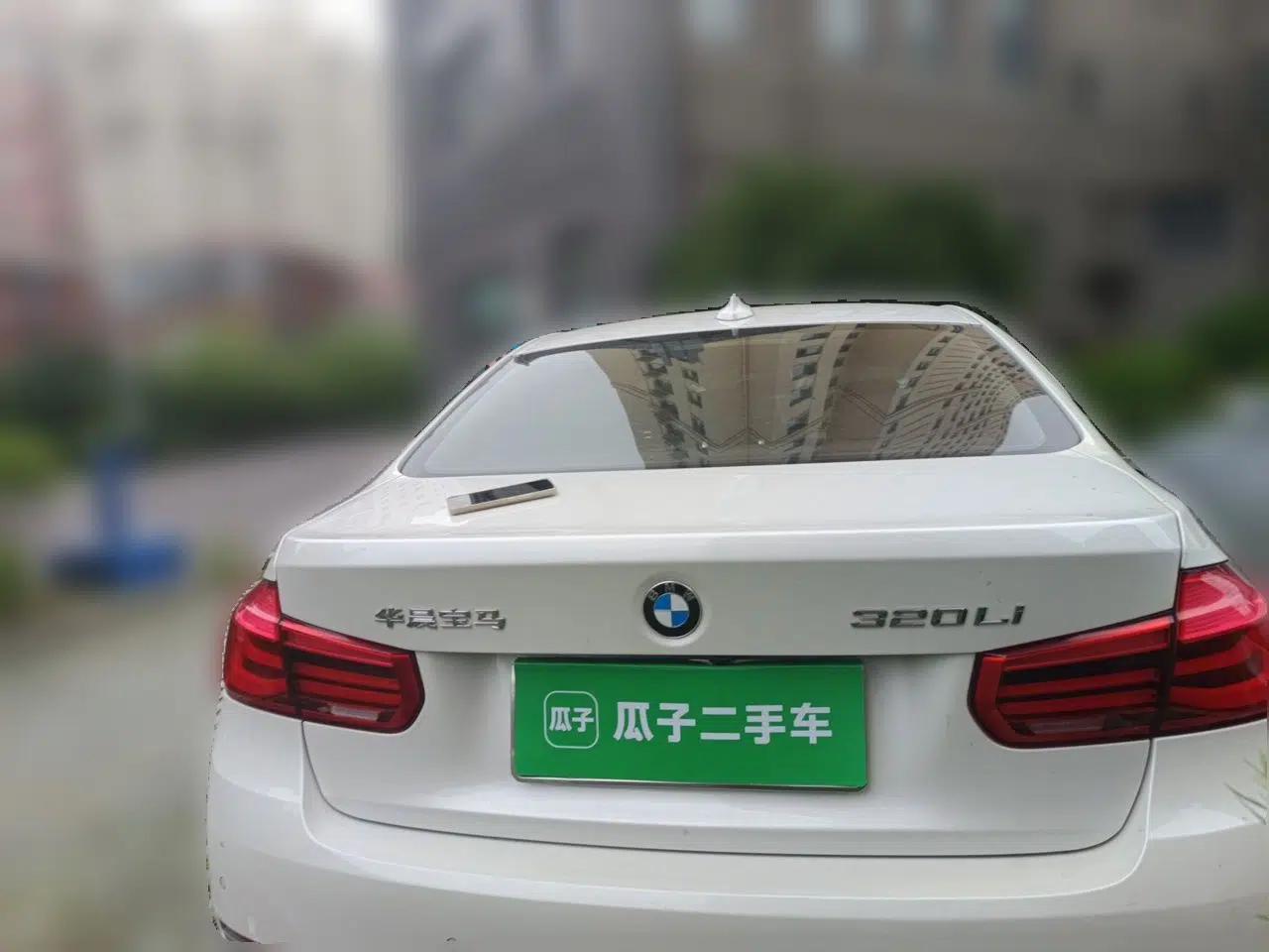 BMW 3 Series 2017 320Li Fashion Model — миниатюра 5