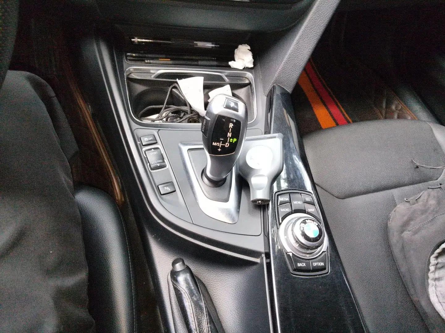 BMW 3 Series 2016 320Li Fashion Model — миниатюра 14