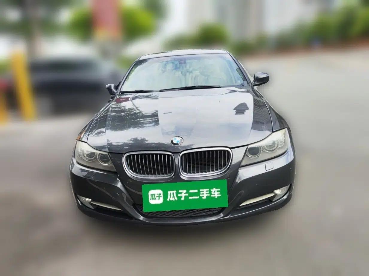 BMW 3 Series 2012 320i Luxury Edition — миниатюра 2