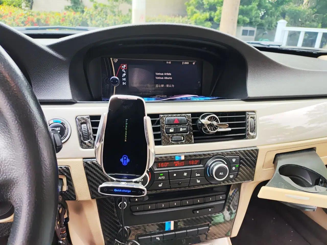 BMW 3 Series 2012 320i Luxury Edition — миниатюра 13
