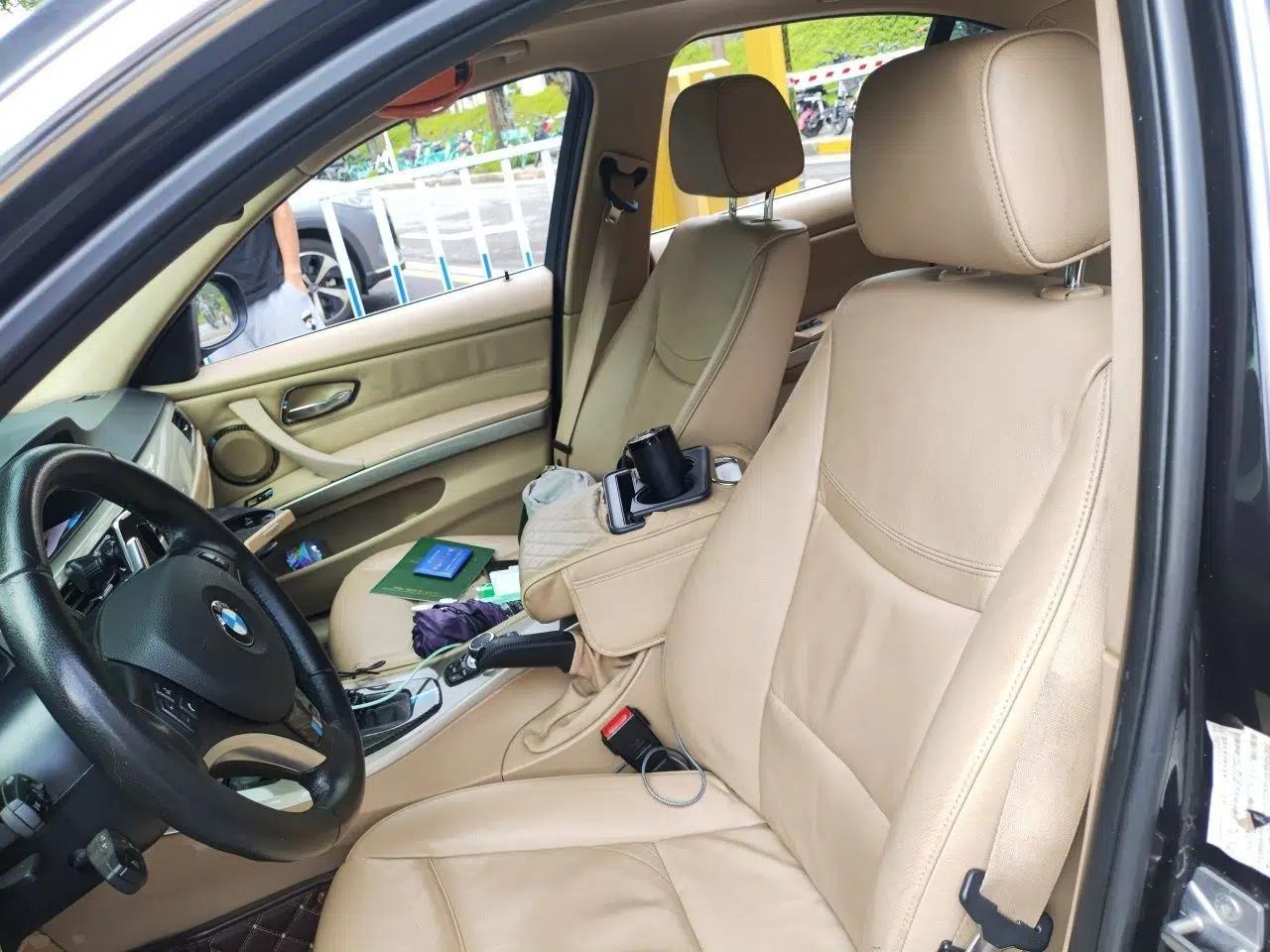 BMW 3 Series 2012 320i Luxury Edition — миниатюра 15