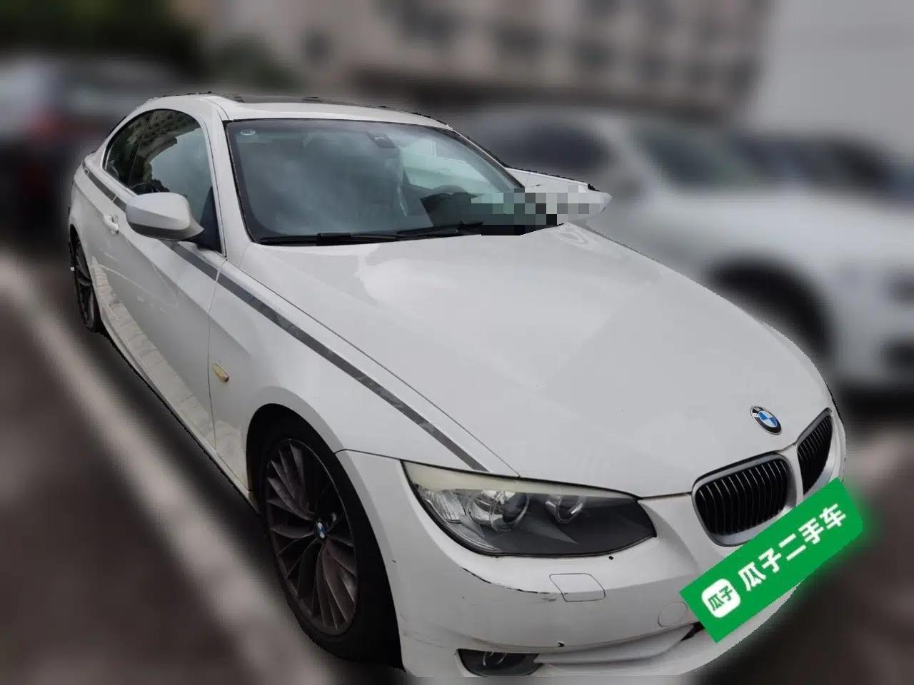 BMW 3 Series 2011 320i Coupe — миниатюра 3