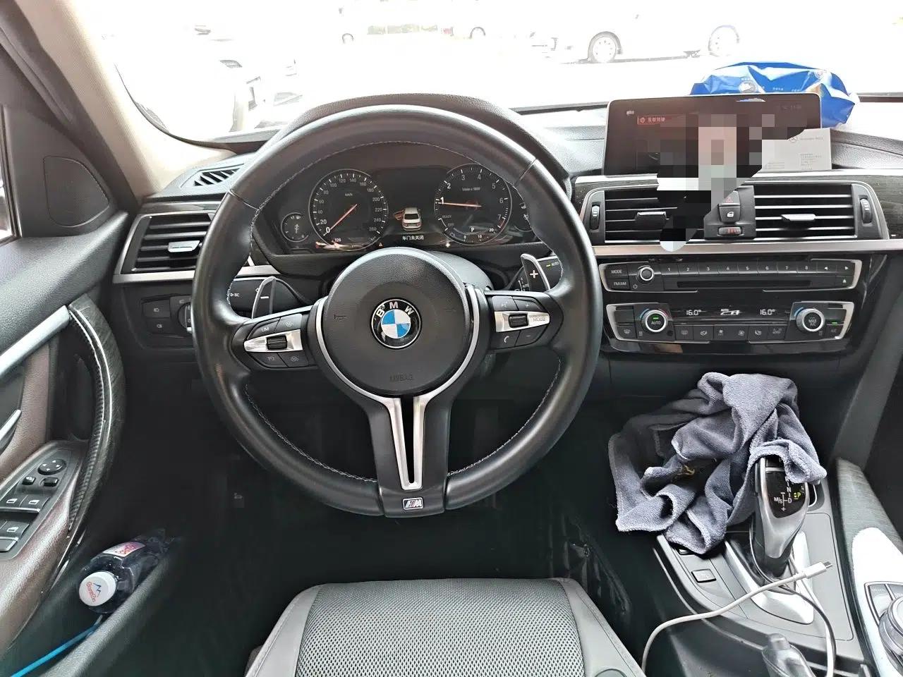 BMW 3 Series 2018 320Li Leading Luxury Package — миниатюра 10