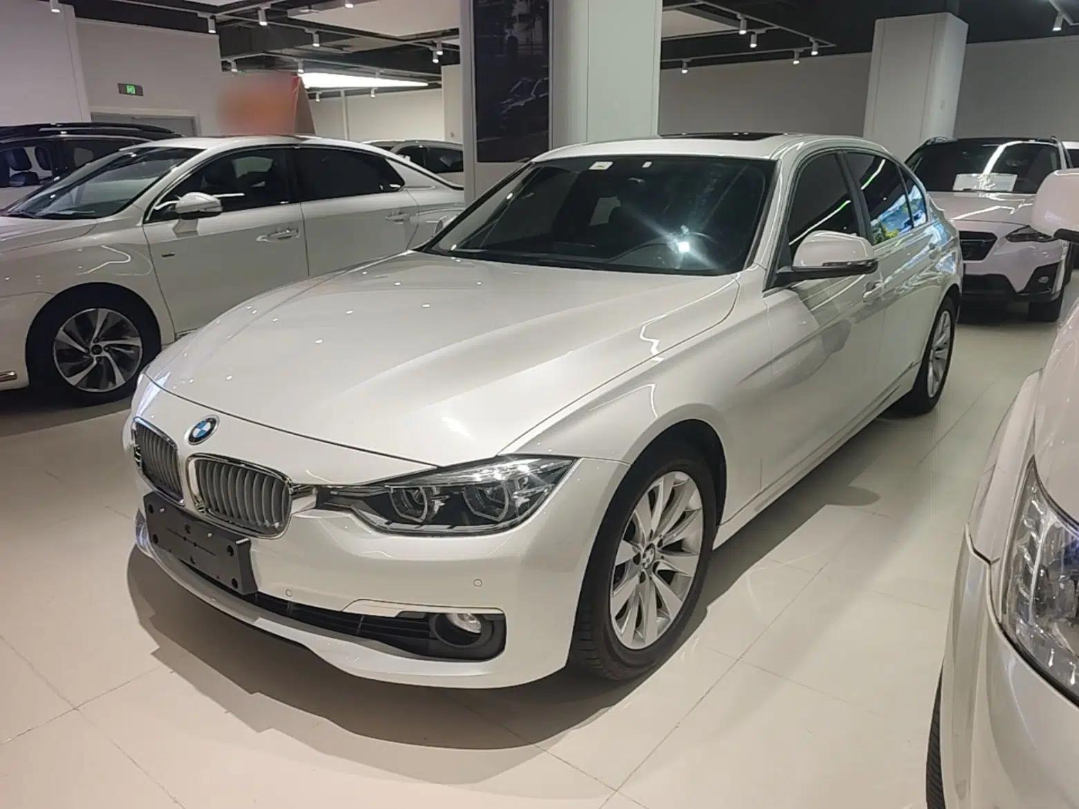 BMW 3 Series 2018 318Li — миниатюра 1