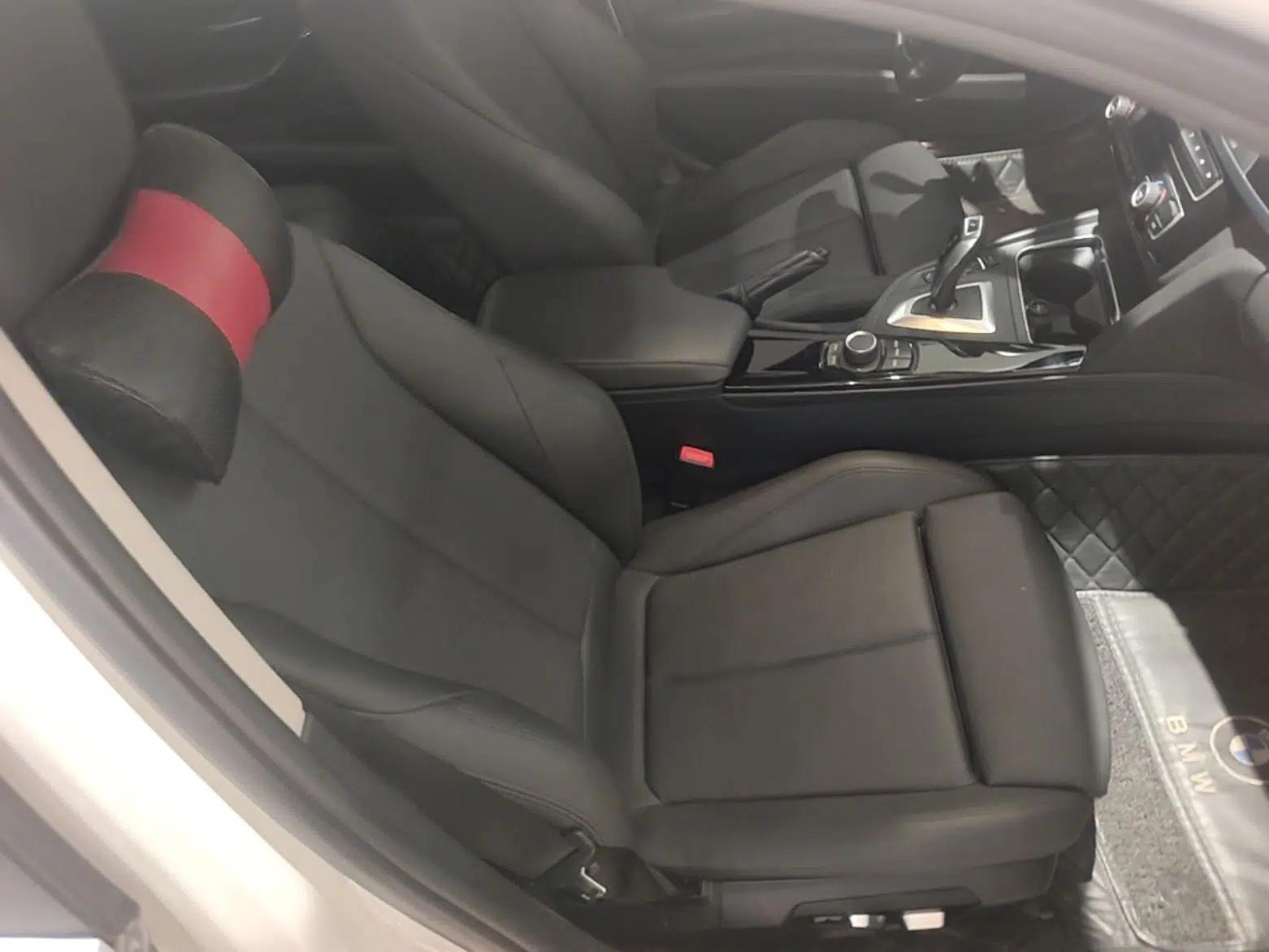 BMW 3 Series 2018 318Li — миниатюра 24