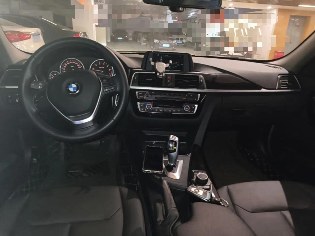 BMW 3 Series 2017 320Li Fashion Model — миниатюра 12