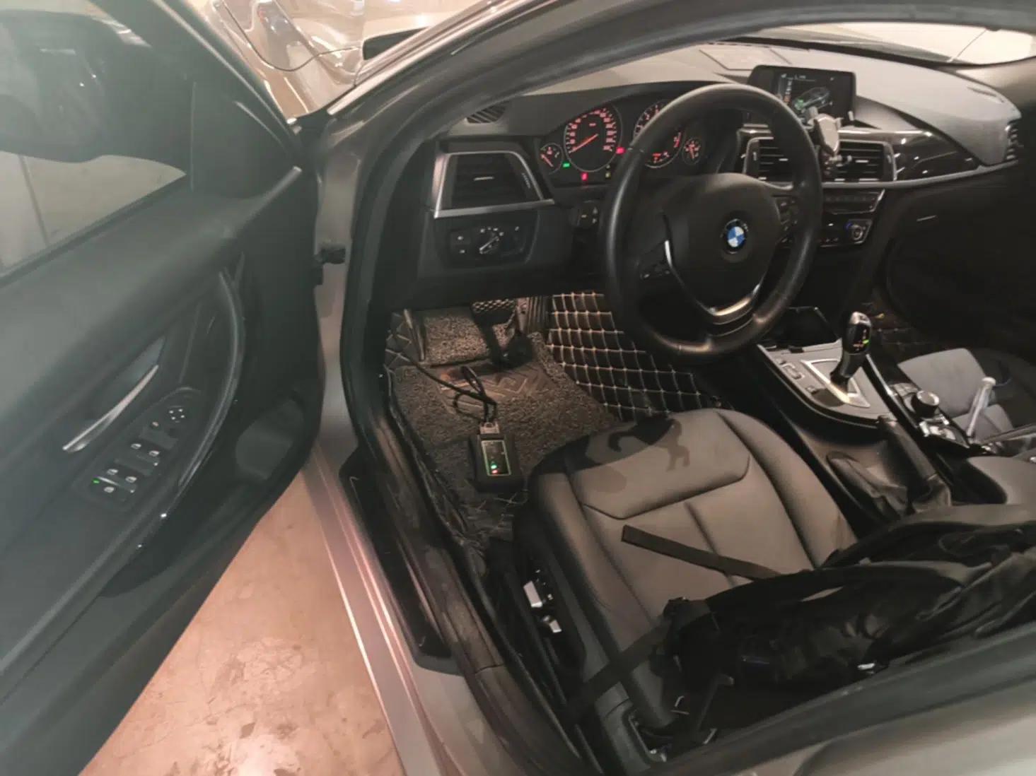 BMW 3 Series 2017 320Li Fashion Model — миниатюра 18