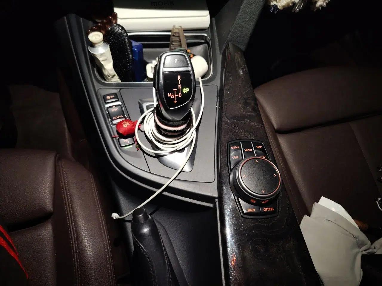 BMW 3 Series 2018 320Li M Sport Night Edition — миниатюра 14