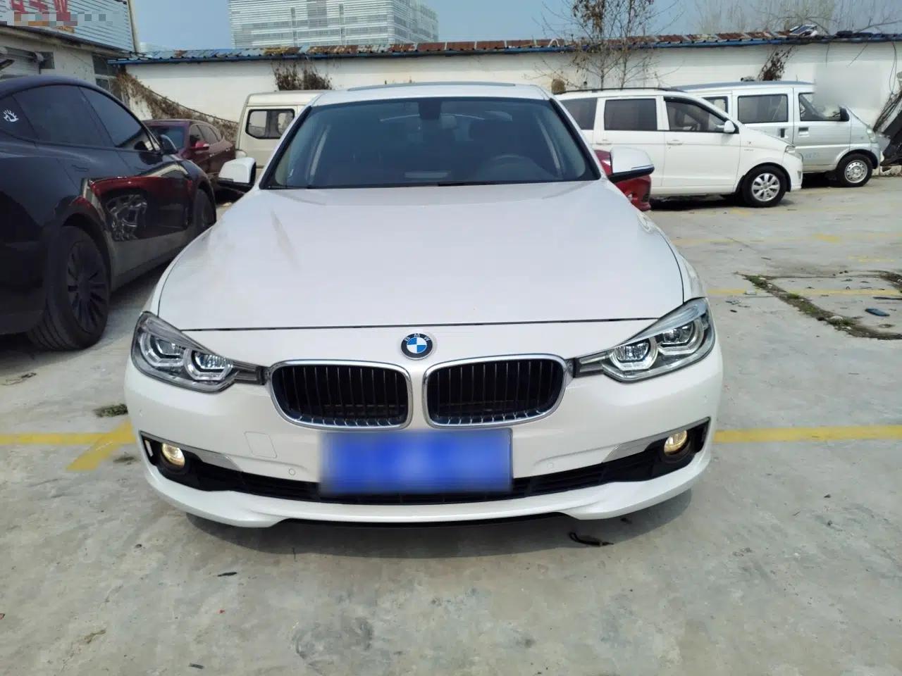BMW 3 Series 2017 320Li Fashion Model — миниатюра 2