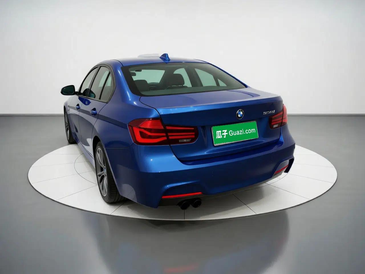 BMW 3 Series 2018 330i M Sport Night Edition — миниатюра 4