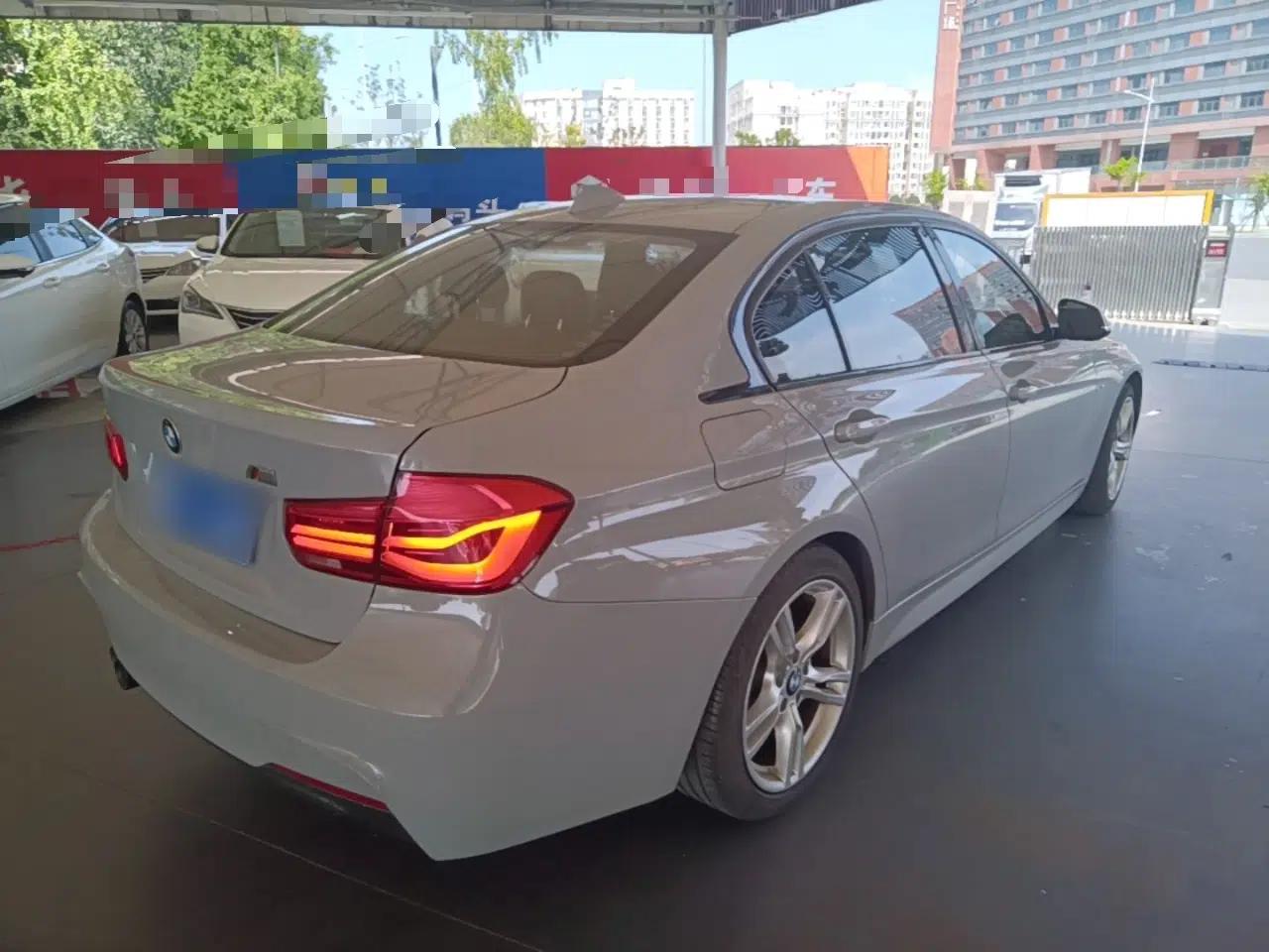 BMW 3 Series 2019 320Li M Sport Package — миниатюра 6