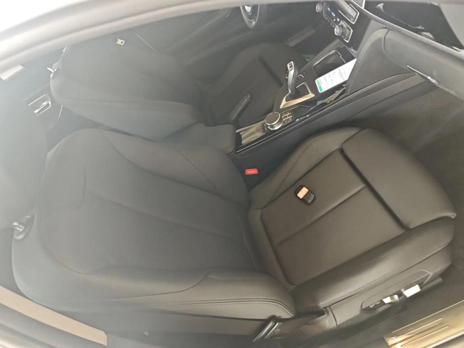 BMW 3 Series 2019 320Li Fashion Model — миниатюра 19