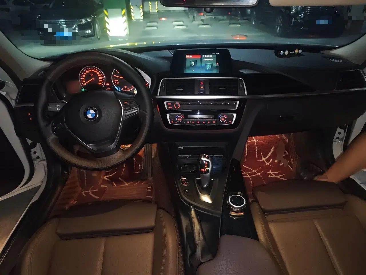 BMW 3 Series 2018 320Li Fashion Model — миниатюра 9