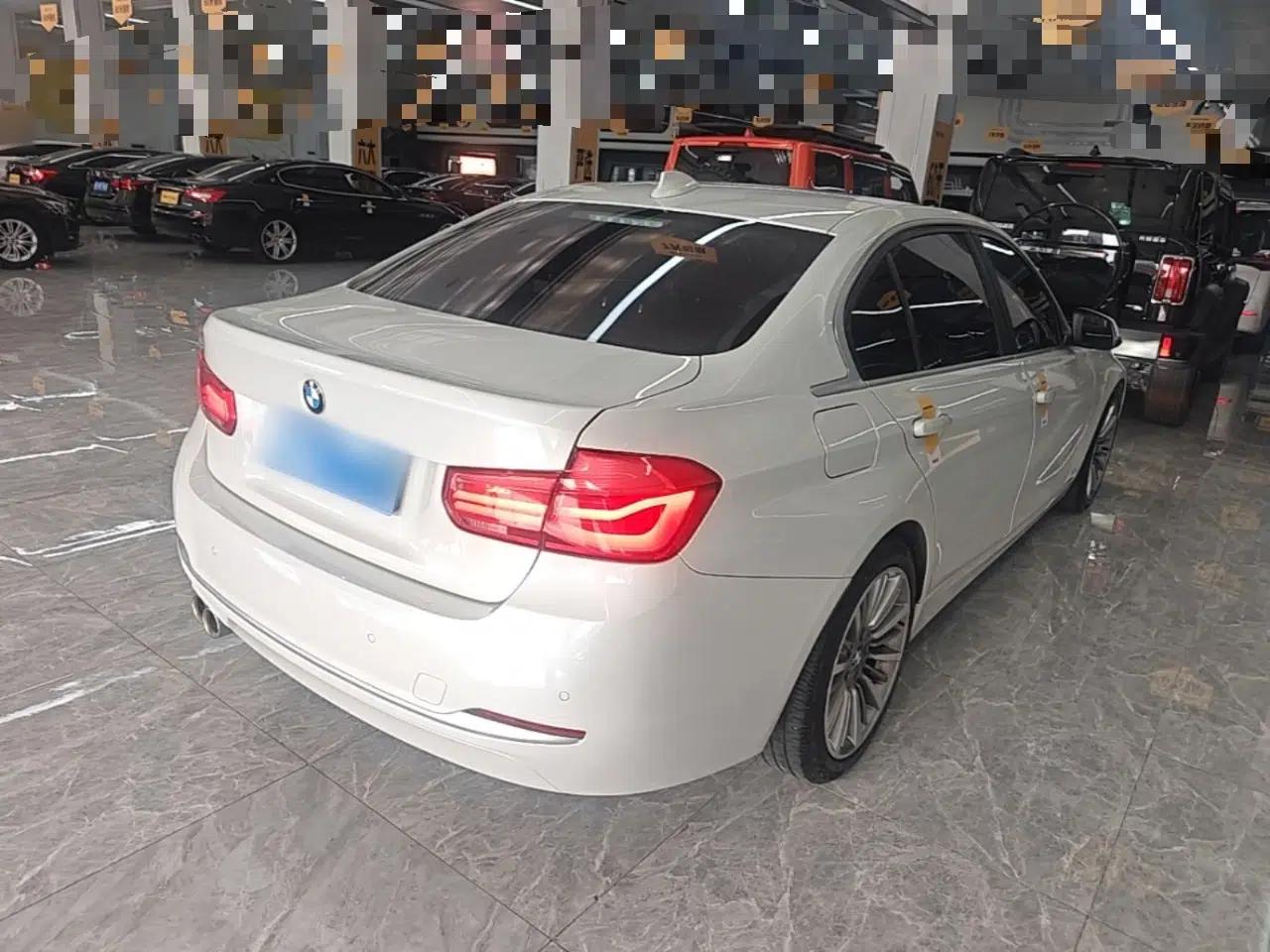 BMW 3 Series 2019 320Li Fashion Model — миниатюра 6