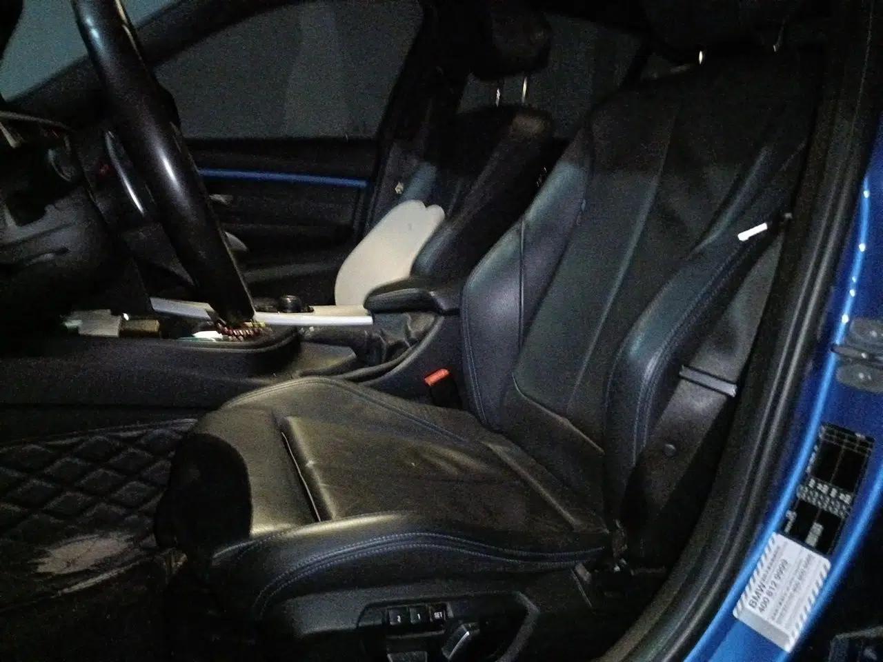 BMW 3 Series 2019 320Li M Sport Package — миниатюра 15