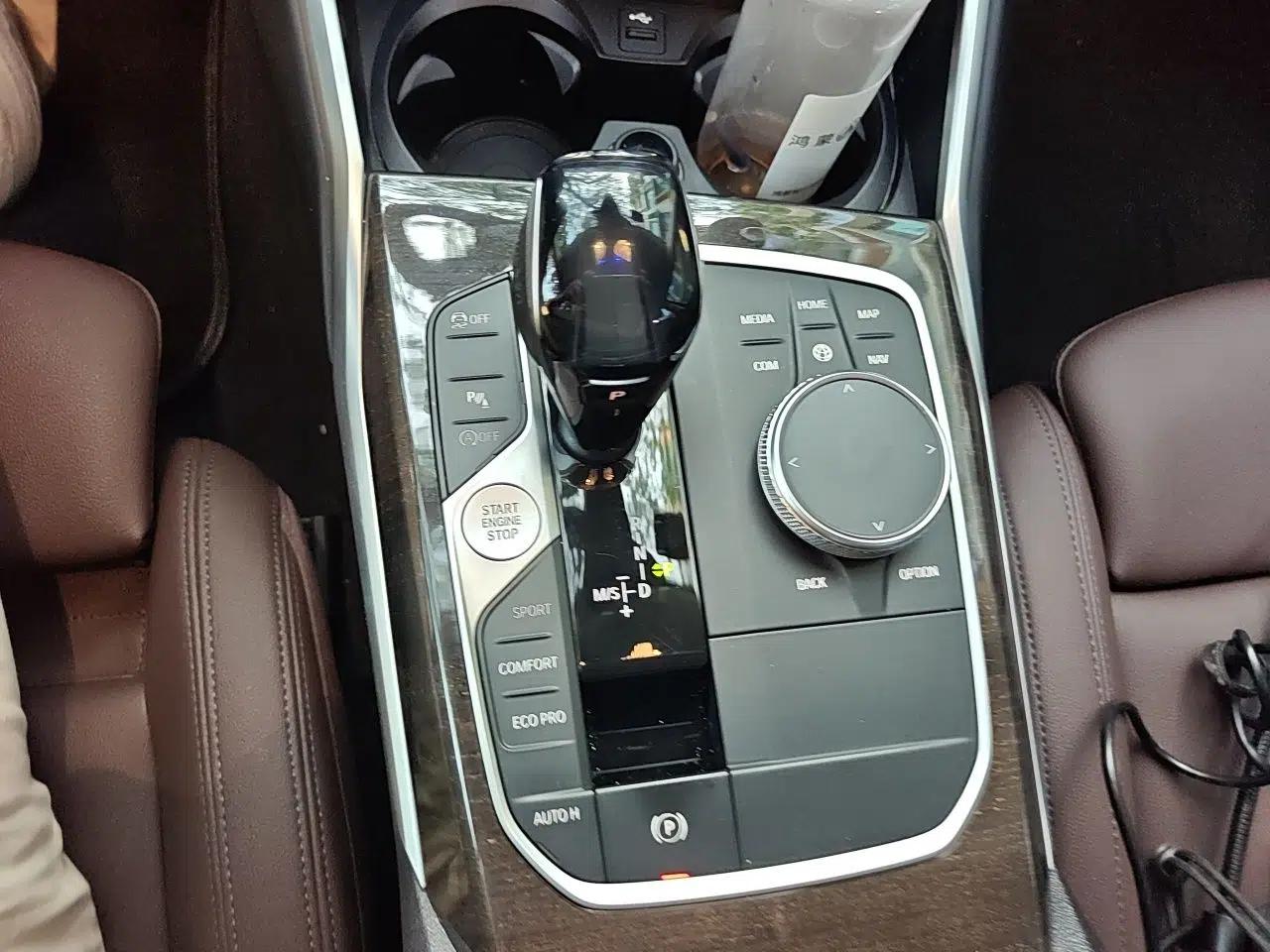 BMW 3 Series 2020 325Li xDrive M Sport Package — миниатюра 14