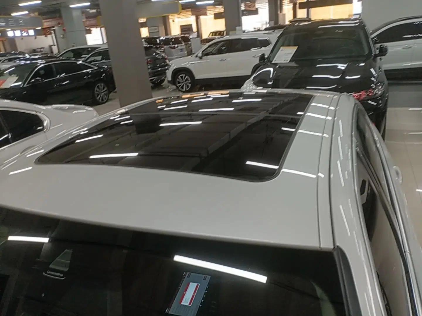 BMW 3 Series 2022 325Li M Sport Package — миниатюра 7
