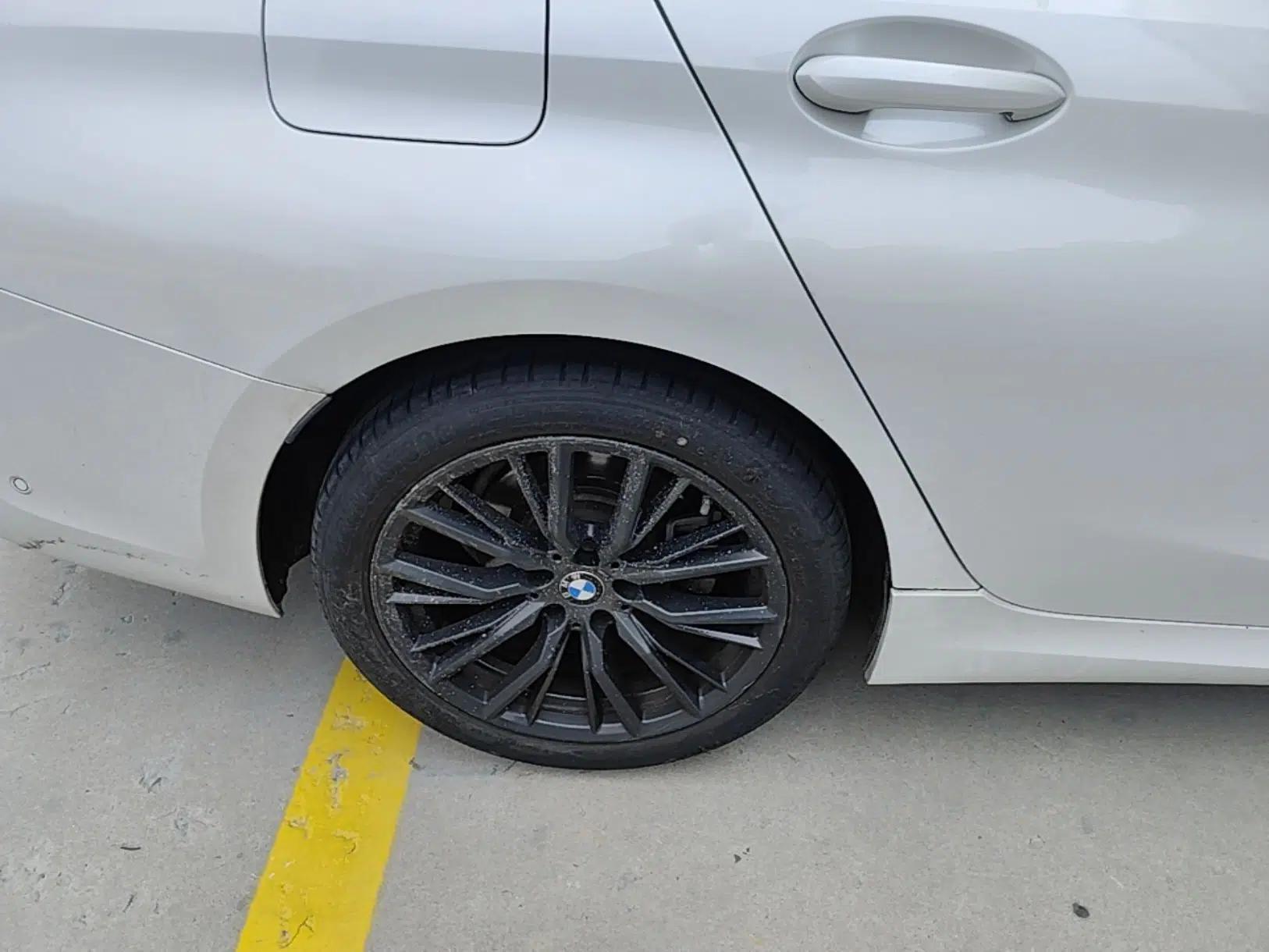 BMW 3 Series 2020 325Li M Sport Night Edition Package — миниатюра 11
