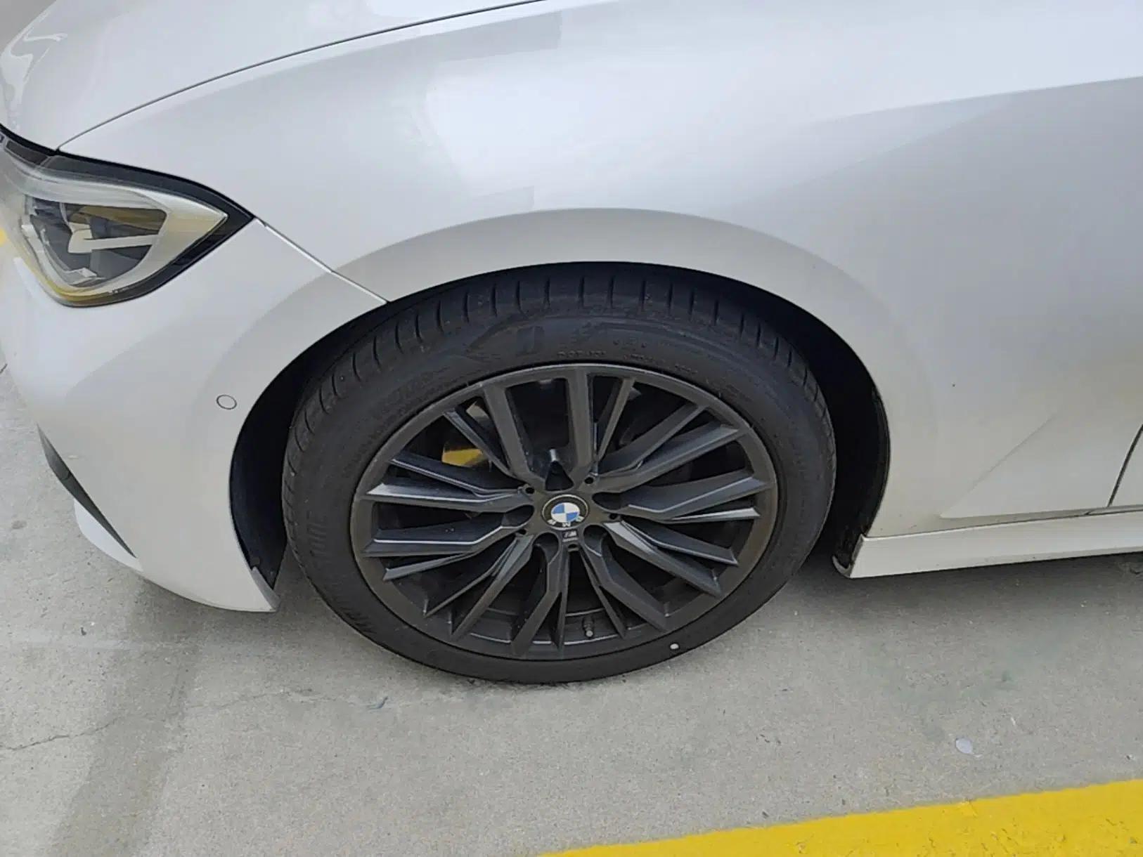 BMW 3 Series 2020 325Li M Sport Night Edition Package — миниатюра 10
