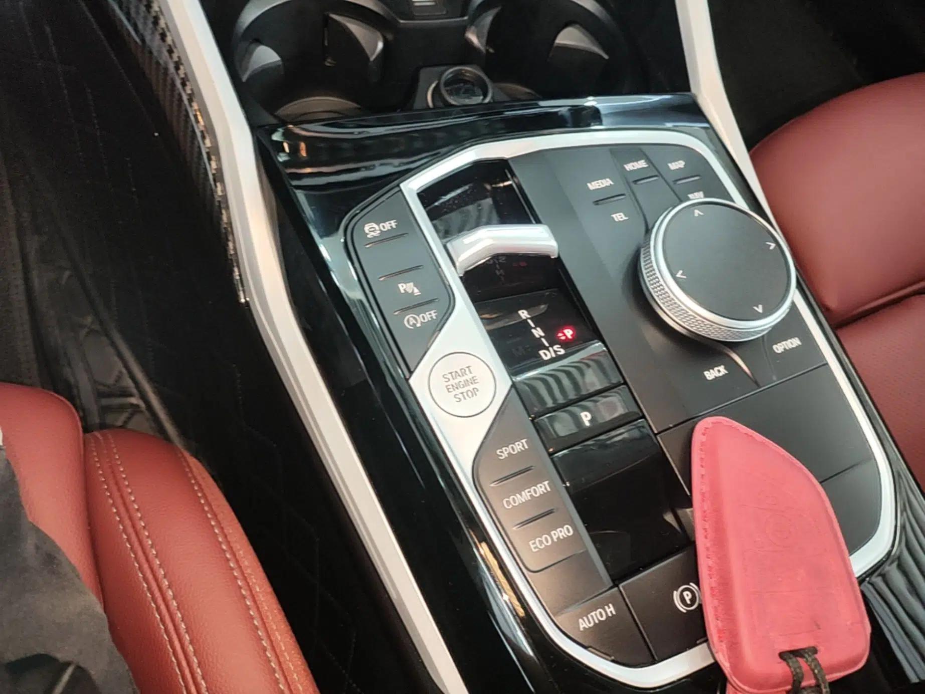 BMW 3 Series 2024 320Li M Sport Package — миниатюра 16