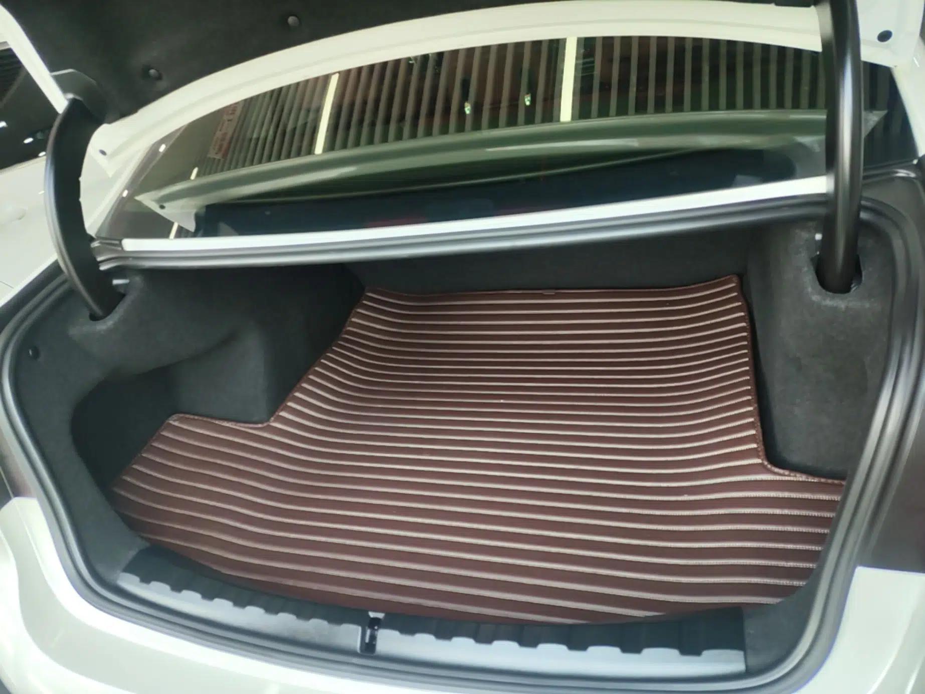 BMW 3 Series 2024 320Li M Sport Package — миниатюра 22