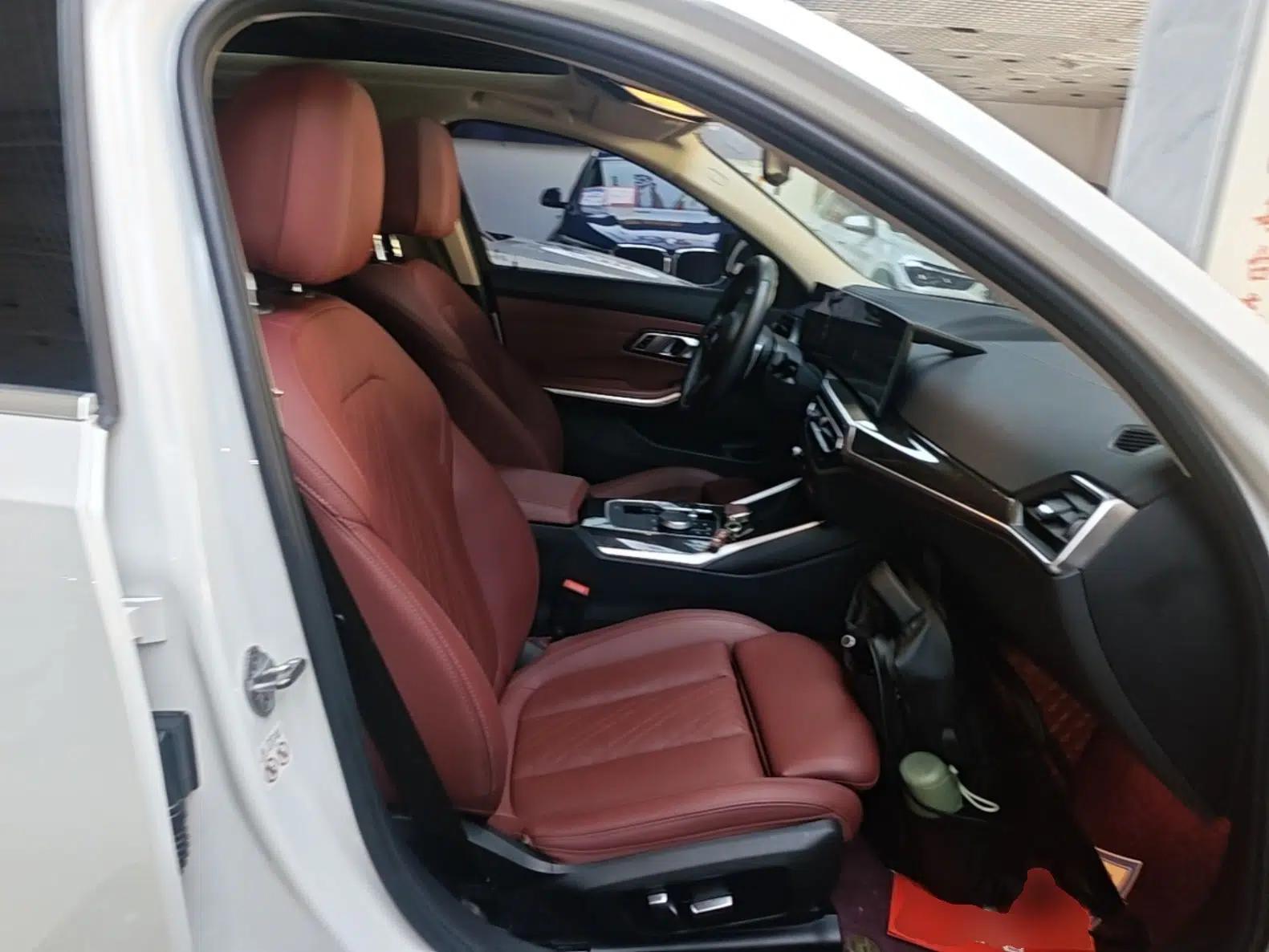 BMW 3 Series 2023 325Li M Sport Package — миниатюра 24
