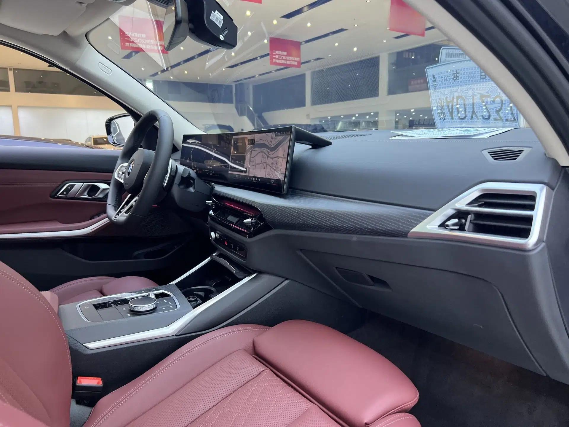 BMW 3 Series 2025 325Li M Sport Package — миниатюра 16
