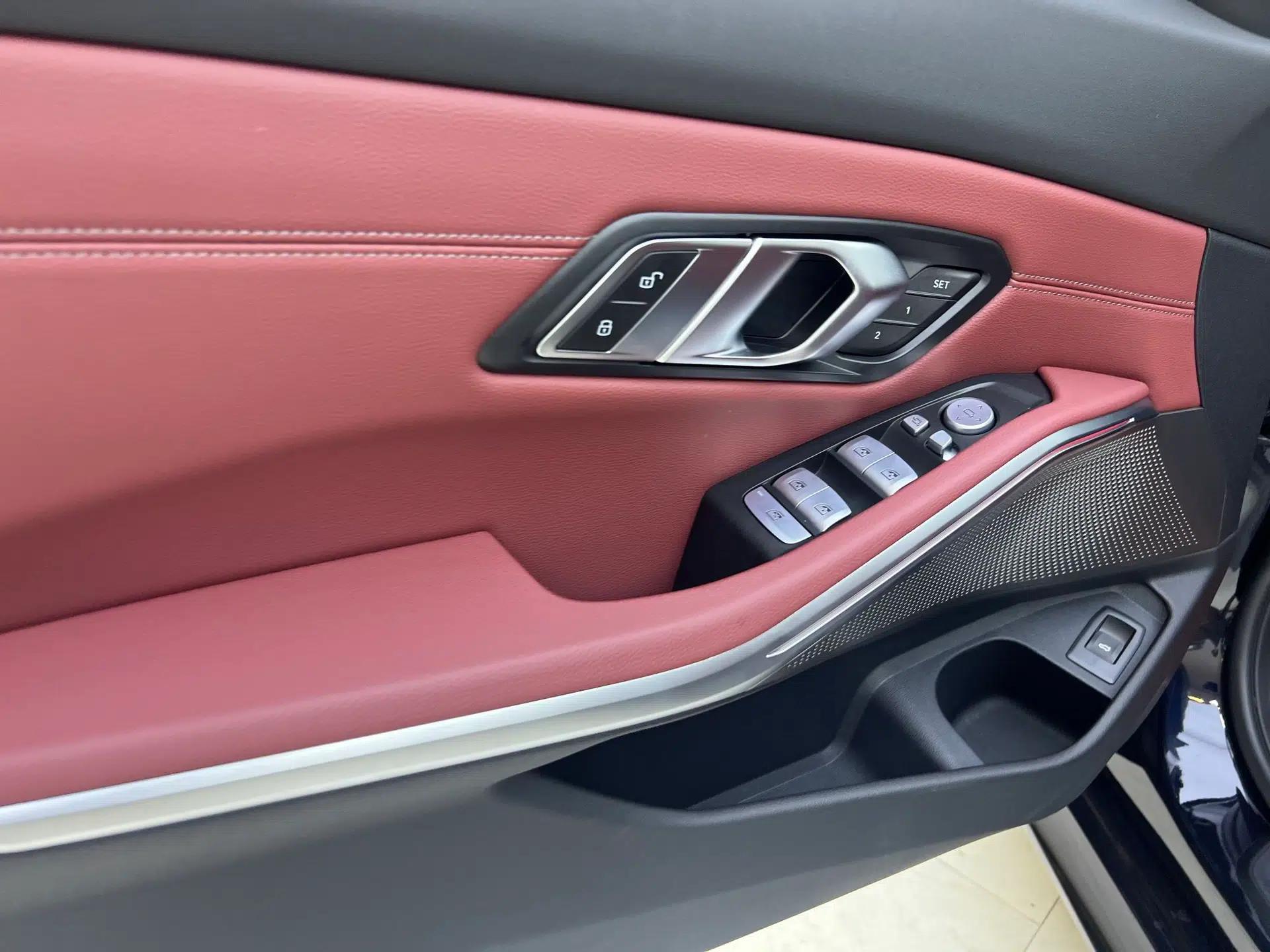 BMW 3 Series 2025 325Li M Sport Package — миниатюра 17