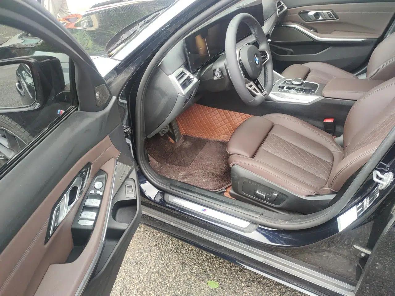 BMW 3 Series 2025 330Li M Sport Shadowline Package — миниатюра 19