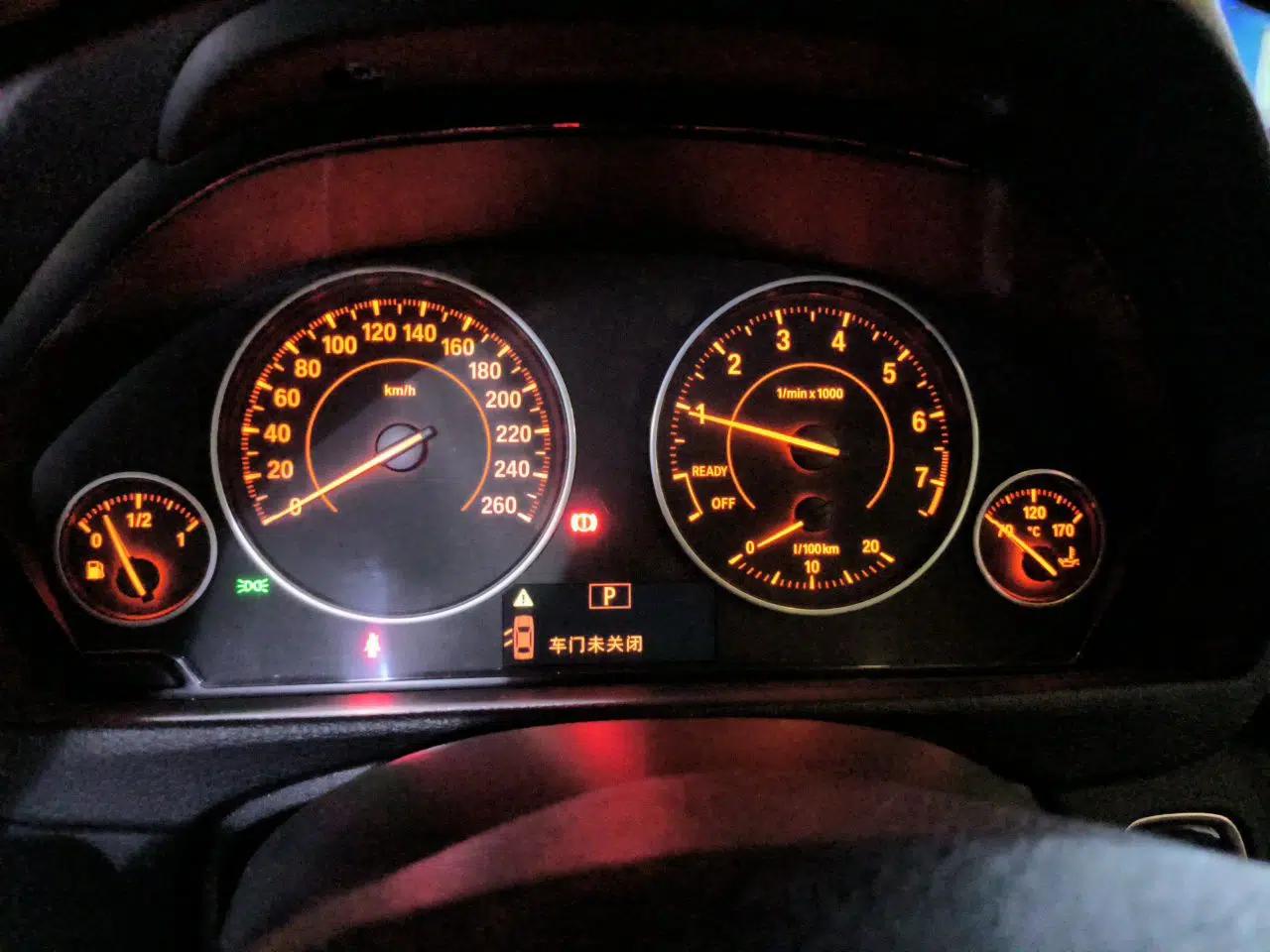 BMW 3 Series 2017 320i M Sport — миниатюра 11