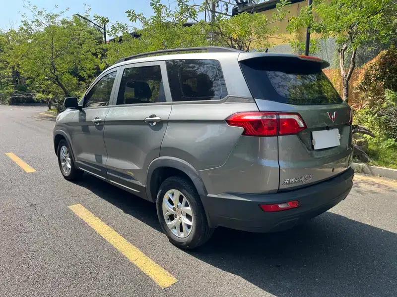 Wuling Hongguang S3 2018 1.5L Manual Standard Model (National V Emission Standard) — миниатюра 5