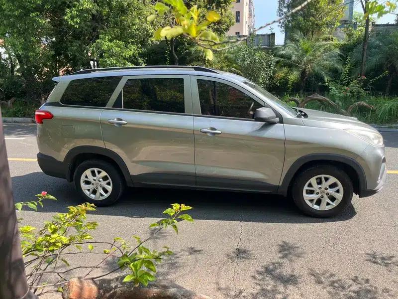 Wuling Hongguang S3 2018 1.5L Manual Standard Model (National V Emission Standard) — миниатюра 8
