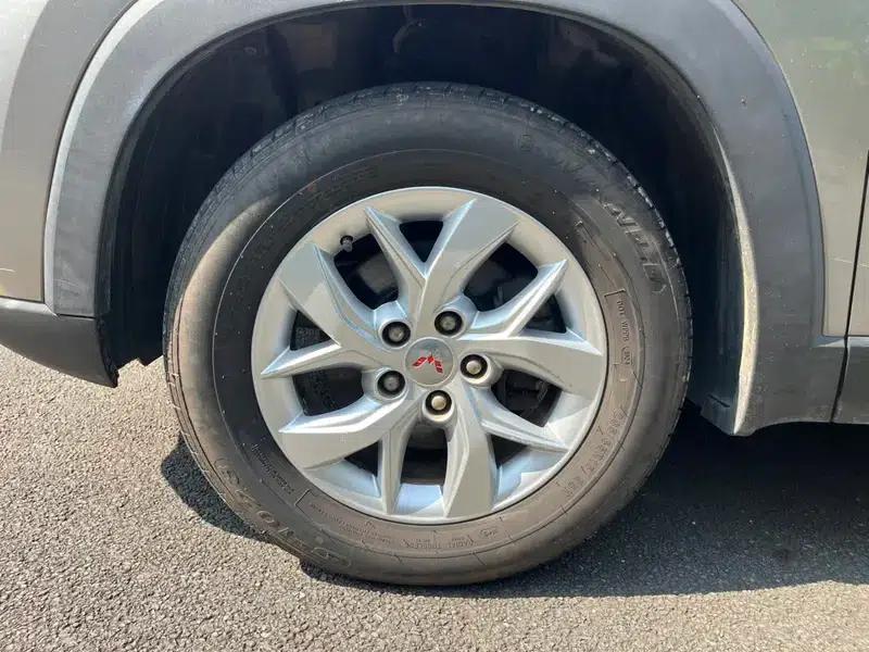 Wuling Hongguang S3 2018 1.5L Manual Standard Model (National V Emission Standard) — миниатюра 9
