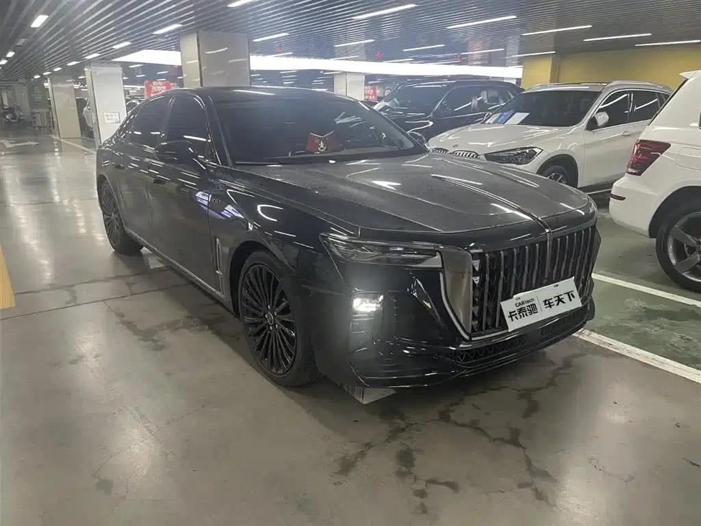 Hongqi H9 2025 3.0T AWD Flagship Private Fashion Edition 4-seater — миниатюра 2