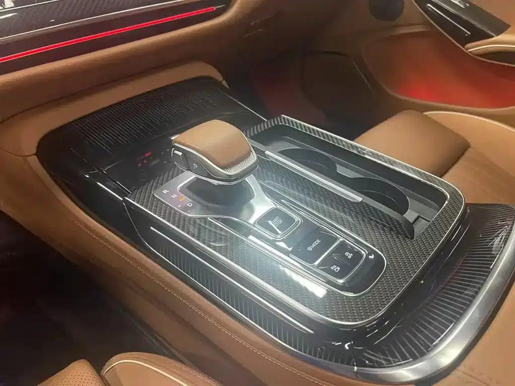 Hongqi H9 2025 3.0T AWD Flagship Private Fashion Edition 4-seater — миниатюра 12